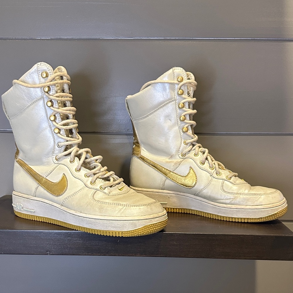 Women's Air Force One's‎ 6 inch White and Metallic Gold Size 7.5